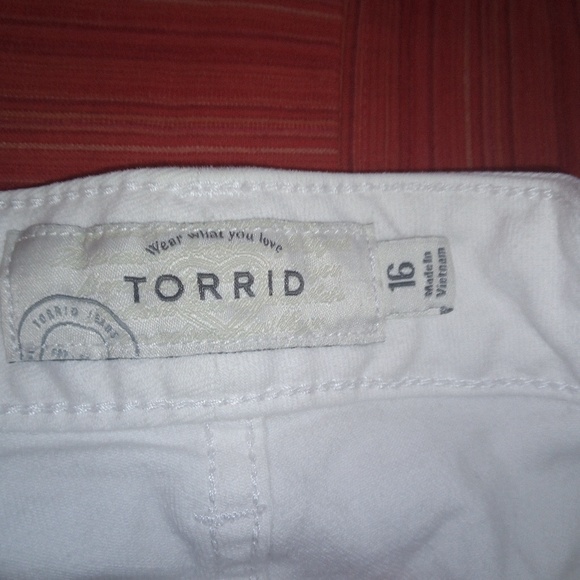 Torrid Jeans - Picture 3 of 3